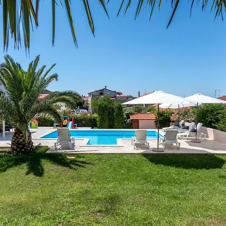 Awesome In With Outdoor Swimming Pool Holiday home *